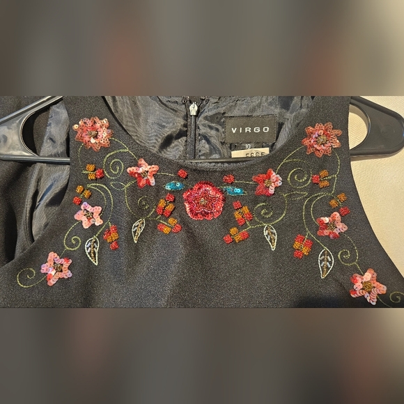 Black Maxi Semi-Formal Dress with Floral Beading Virgo Size 10 Women's - Picture 9 of 9